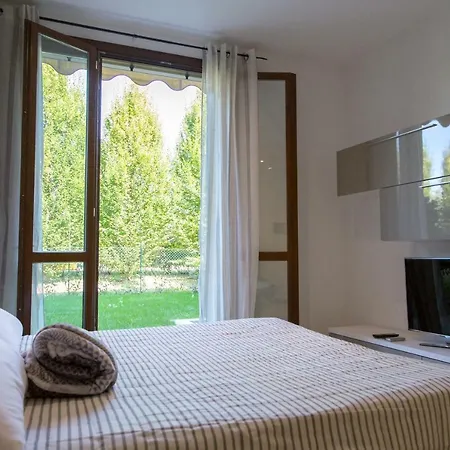 Andrea Luxury Aparments S Lazzaro Garden Flat