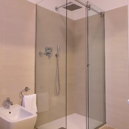 Andrea Luxury Aparments S Lazzaro Garden Flat Apartment