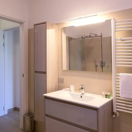 Andrea Luxury Aparments S Lazzaro Garden Flat